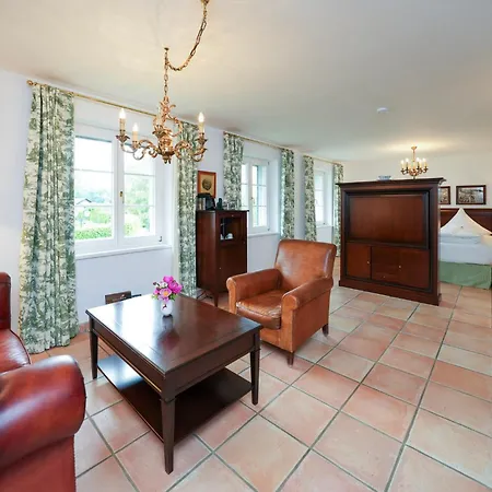 Hofgut Albführen Hotel Dettighofen (Waldshut)